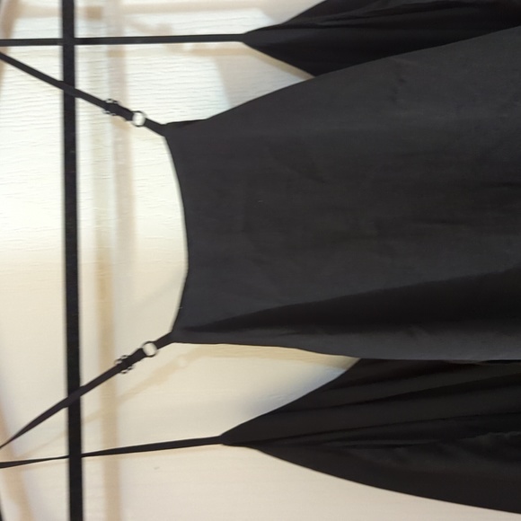 City Chic Silky Black Midi Dress - Picture 4 of 4